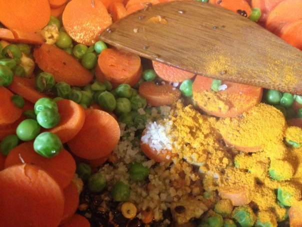 carrot cooker salt turmeric