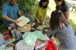 Volunteers make PJY5&nbsp;lunch